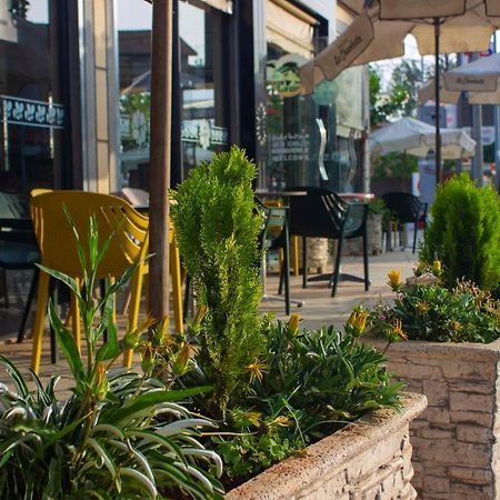 Hotel La Chambotte Imouzzer du Kandar エクステリア 写真