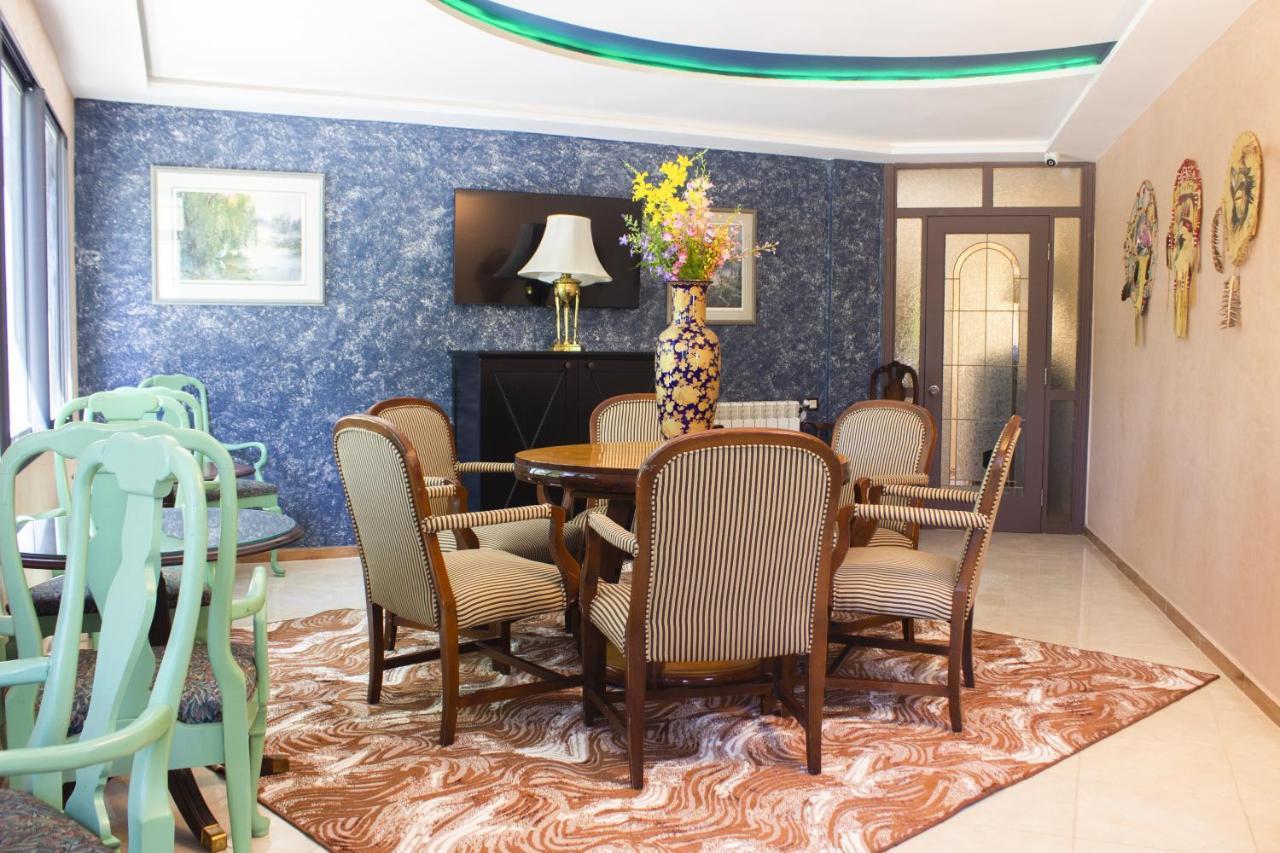 Hotel La Chambotte Imouzzer du Kandar エクステリア 写真